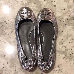 Tory Burch snakeskin leather flats women’s